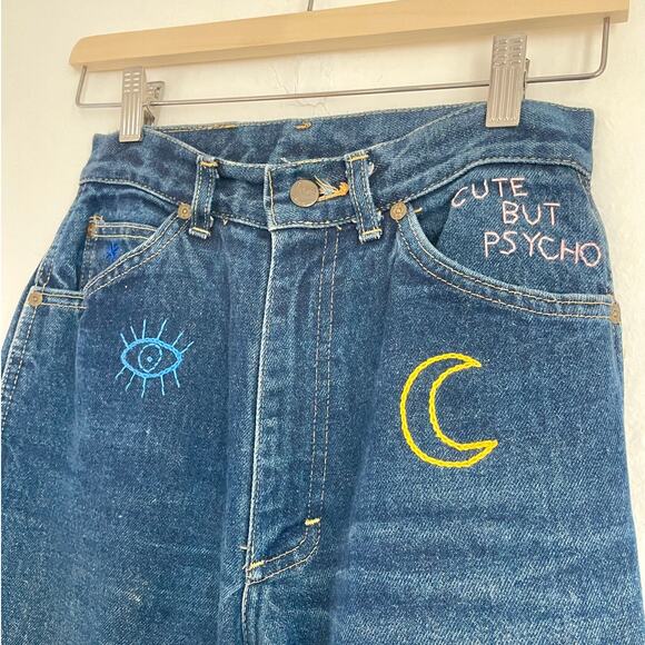 Lee – Vintage Custom Embroidered Straight Leg Jeans - Picture 3 of 8